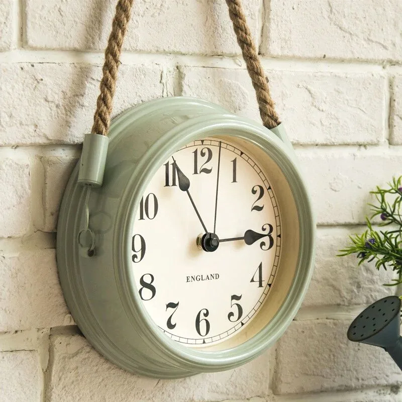Vue 2 — Horloge Murale Vintage Verte