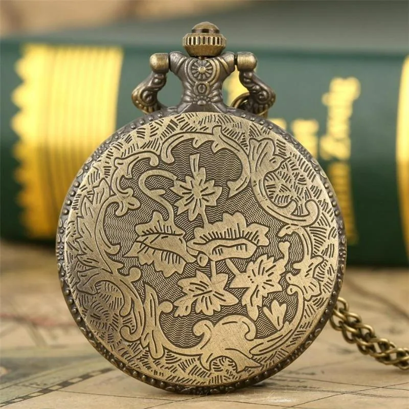 Vue 4 — Montre à Gousset Steampunk Paris