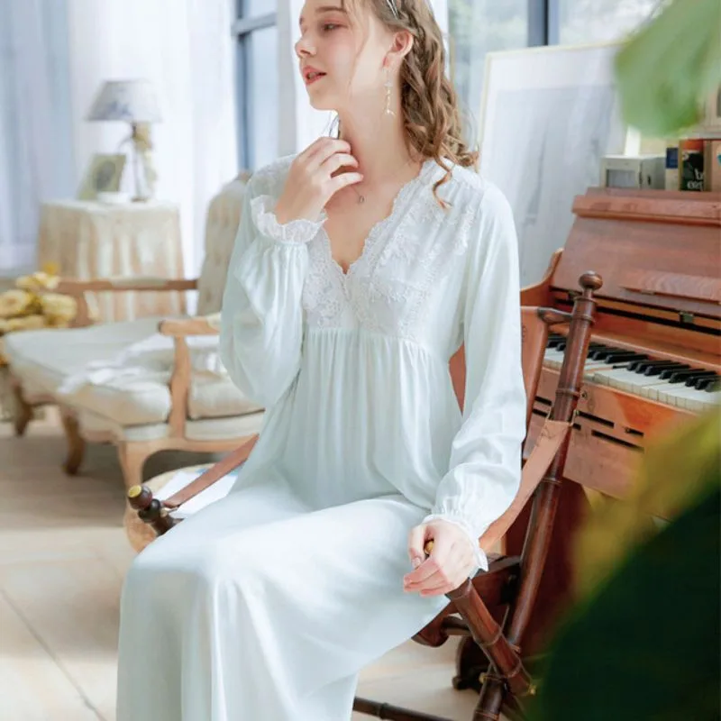 Vue 6 — Chemise de Nuit Blanche Vintage