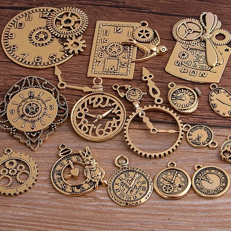 Vue 9 — Breloque Steampunk