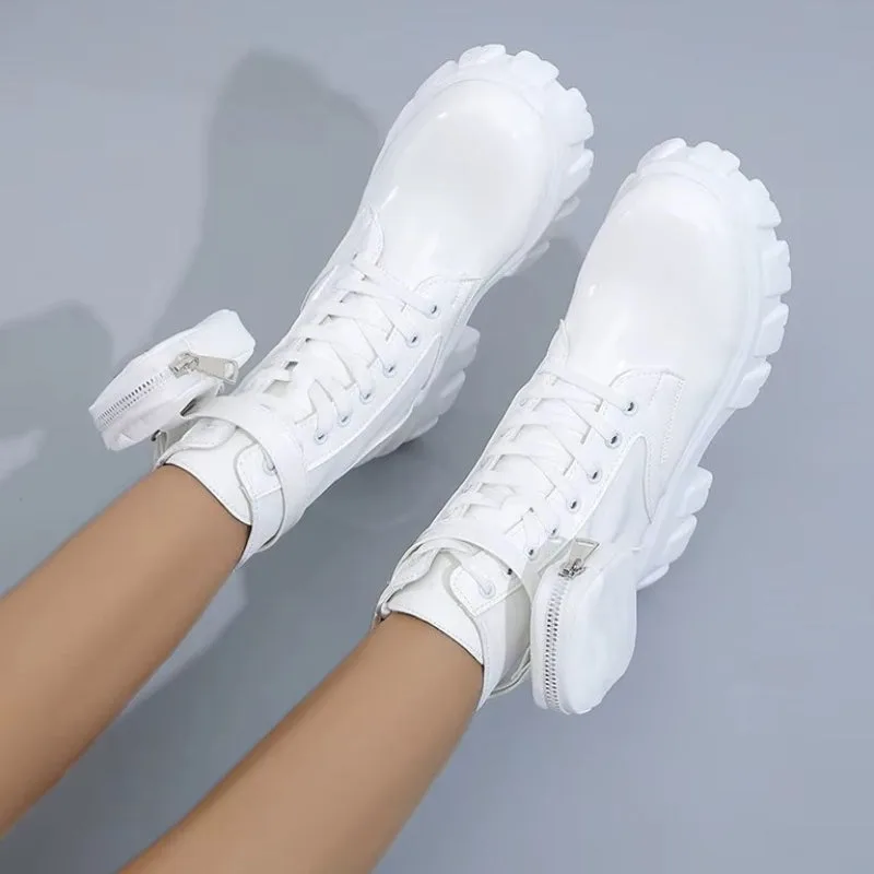Vue 12 — Bottines Punk Femme