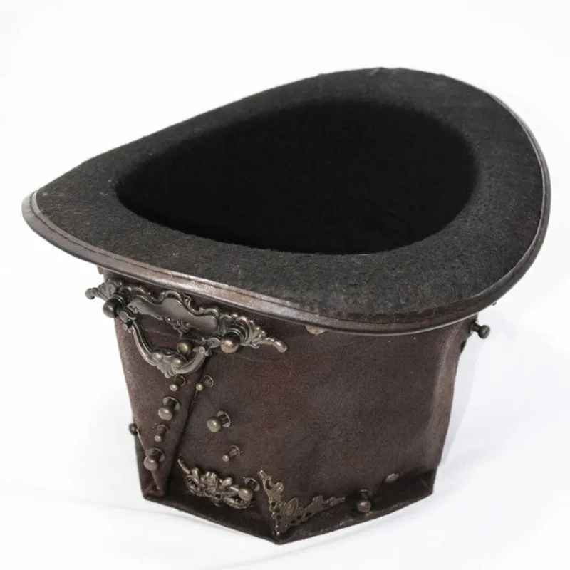 Vue 5 — Chapeau Steampunk Goth