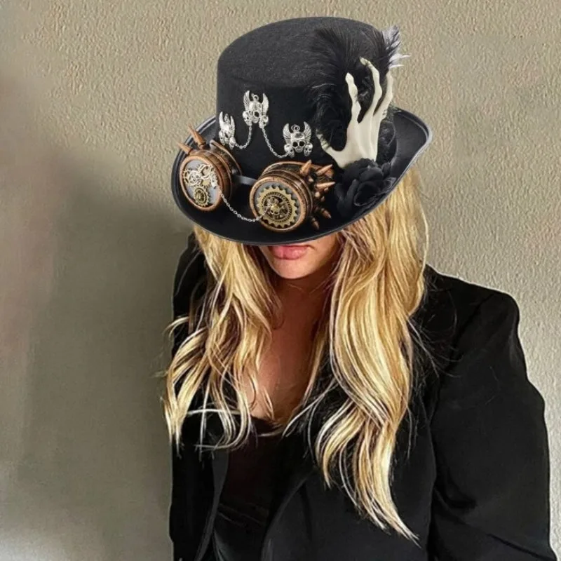 Vue 2 — Chapeau Steampunk Tête de Mort