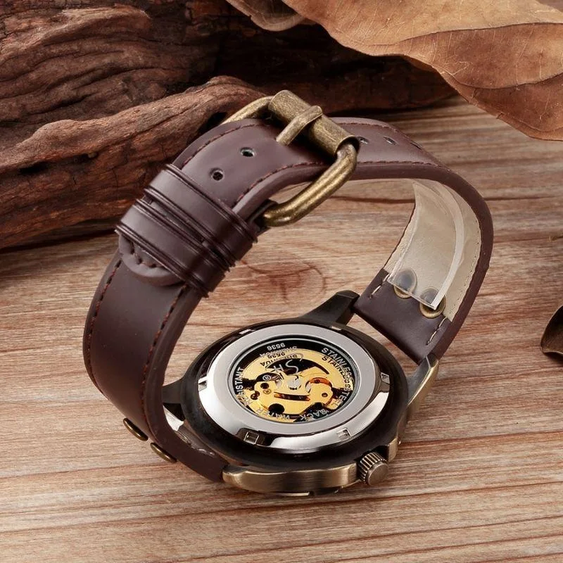 Vue 8 — Montre Steampunk Rouage
