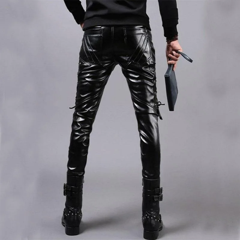 Vue 2 — Pantalon Gothique Homme en Simili