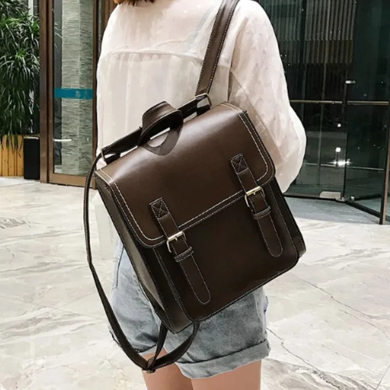 Vue 6 — Cartable Steampunk en PU