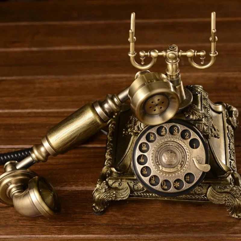 Vue 2 — Téléphone Steampunk