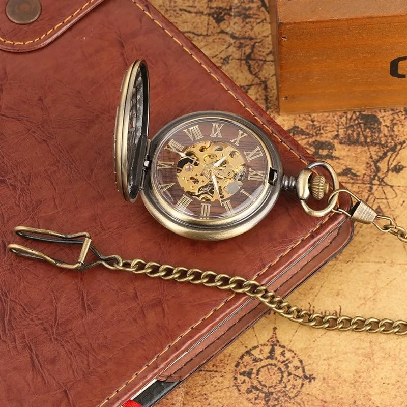 Vue 2 — Montre à Gousset Steampunk Phénix